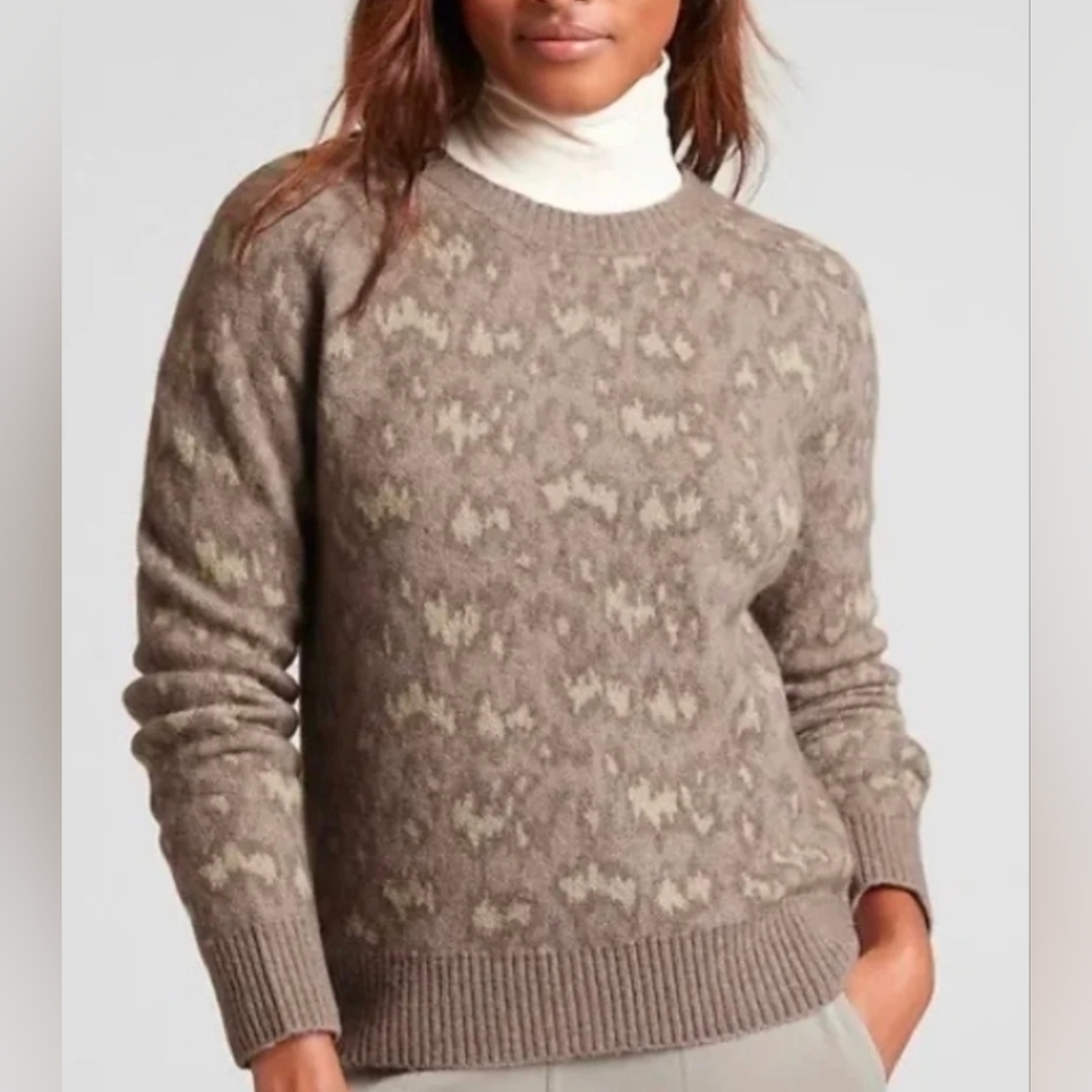 Athleta Grey Hawthorne Textured Crew Neck Sweater Size Large